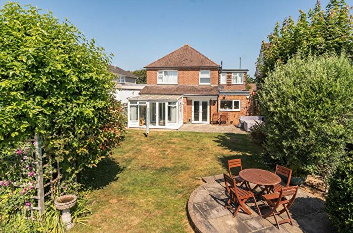 4 Bedroom Detached House For Sale In Birdham Road, Chichester, PO19