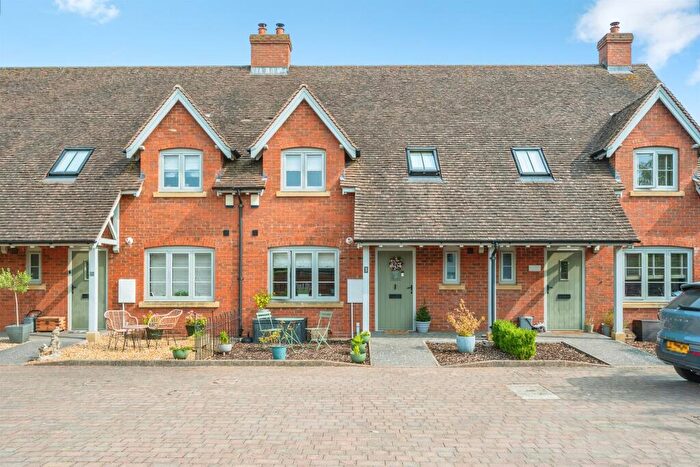 4 Bedroom Terraced House For Sale In Kents Place, Alrewas, Burton-On-Trent, DE13