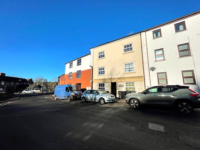 1 Bedroom Flat To Rent In Exe Street, Exeter, EX4