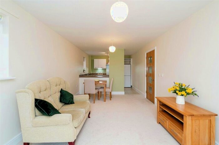 1 Bedroom Flat For Sale In Justice Court, Holt Road, Cromer, Norfolk, NR27