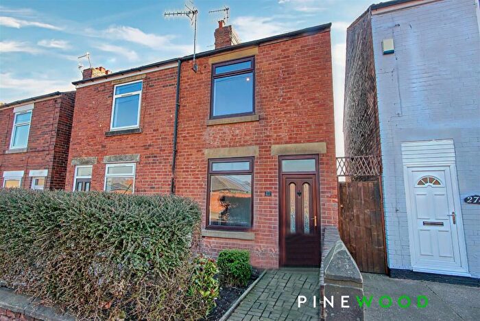 2 Bedroom Semi-Detached House For Sale In Derby Road, Chesterfield, Derbyshire, S40