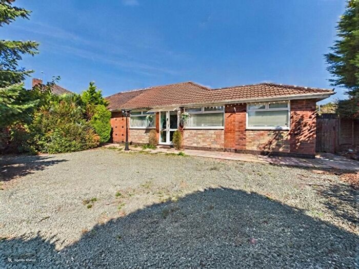 2 Bedroom Semi-Detached Bungalow For Sale In Jerrard Drive, Sutton Coldfield, B75