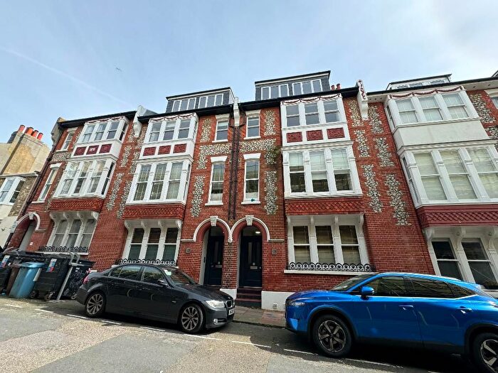 2 Bedroom Flat To Rent In Burlington Street, Brighton, East Sussex, BN2