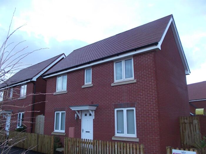 3 Bedroom House To Rent In Mayfield Way, Cranbrook, EX5