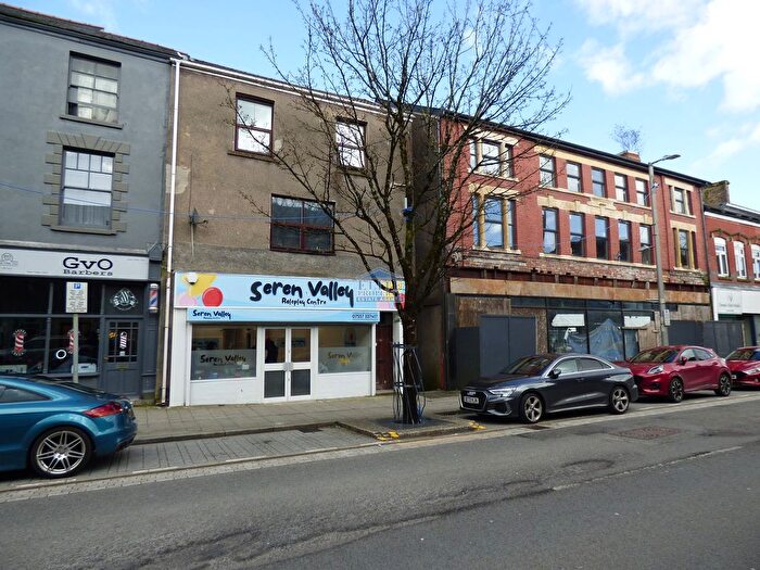 2 Bedroom Flat To Rent In Commercial Street, Maesteg, Bridgend., CF34