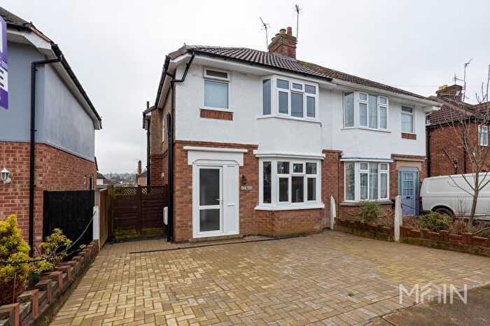 3 Bedroom Semi Detached House For Sale In Arncliffe Road, Leicester, Leicestershire, LE5