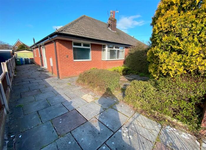 2 Bedroom Bungalow To Rent In Sandicroft Avenue, Hambleton, Poulton-Le-Fylde, FY6