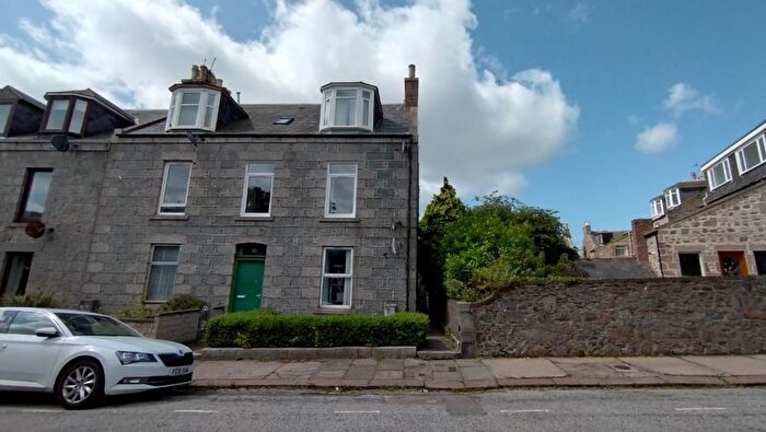 2 Bedroom Flat To Rent In Jamaica Street, First Floor Left, AB25