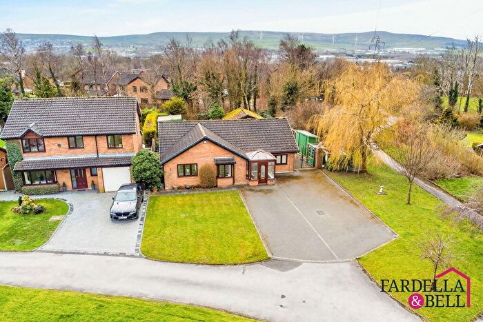 3 Bedroom Detached Bungalow For Sale In Mosedale Drive, Burnley, BB12