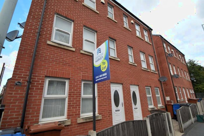 2 Bedroom Apartment To Rent In Gorton Road, Stockport, SK5