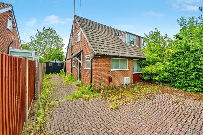 3 Bedroom Semi-Detached House For Sale In Grasmere Avenue, Spondon, Derby, DE21