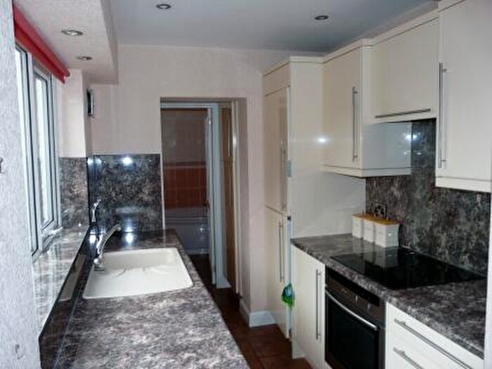 3 Bedroom Terraced House To Rent In Burton Road - Three Storey -, LN1