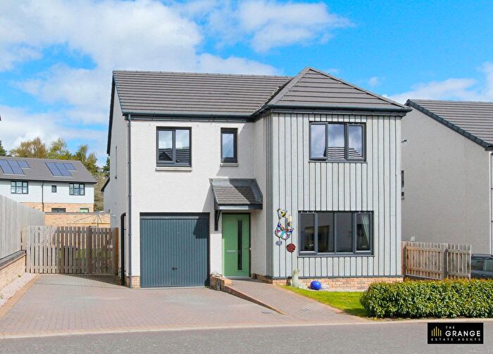 4 Bedroom Detached House For Sale In Baillie Crescent, Alford, AB33