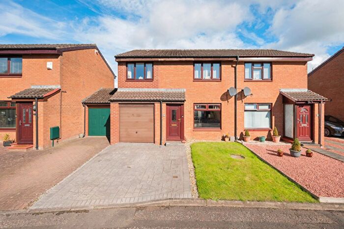 4 Bedroom Semi Detached House For Sale In Joseph Scott Gardens, Broxburn, EH52