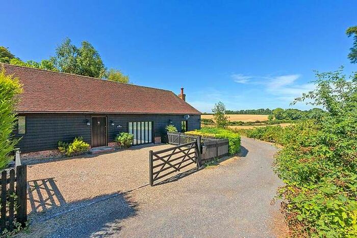 4 Bedroom Detached House For Sale In The Barn, Bargains Hill Farm, Pitstock Road, Rodmersham, Sittingbourne, ME9