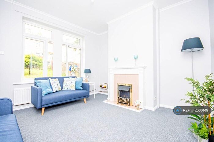 2 Bedroom Terraced House To Rent In Hardman Avenue, Rossendale, BB4