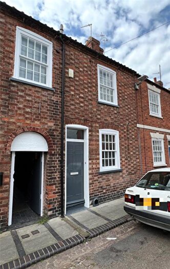 2 Bedroom Terraced House To Rent In Parliament Street, Newark, Nottinghamshire, NG24