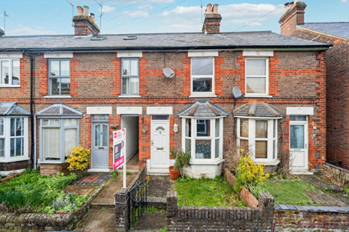 3 Bedroom Cottage For Sale In Sunnyside Road, Chesham, HP5