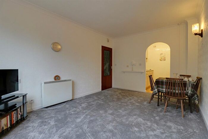1 Bedroom Flat For Sale In Sandbach Road South, Alsager, Stoke-On-Trent, ST7