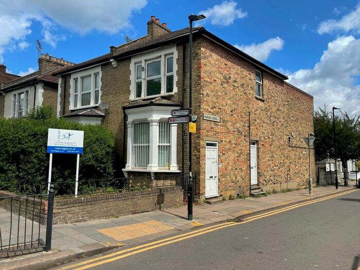 1 Bedroom Flat To Rent In Bounds Green Road, London, N11