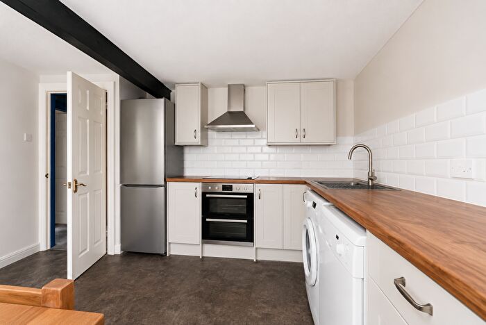 2 Bedroom Maisonette For Sale In Sidmouth Street, Devizes, SN10