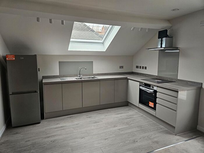 2 Bedroom Flat To Rent In High Street, Walsall, WS1