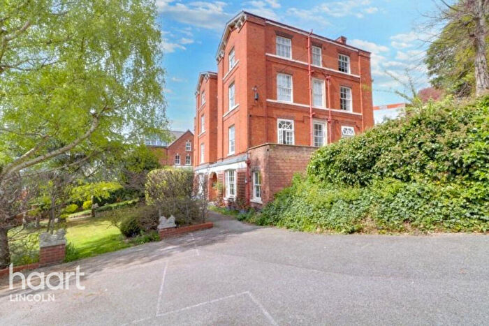 1 Bedroom Apartment For Sale In Spring Hill, Lincoln, LN1