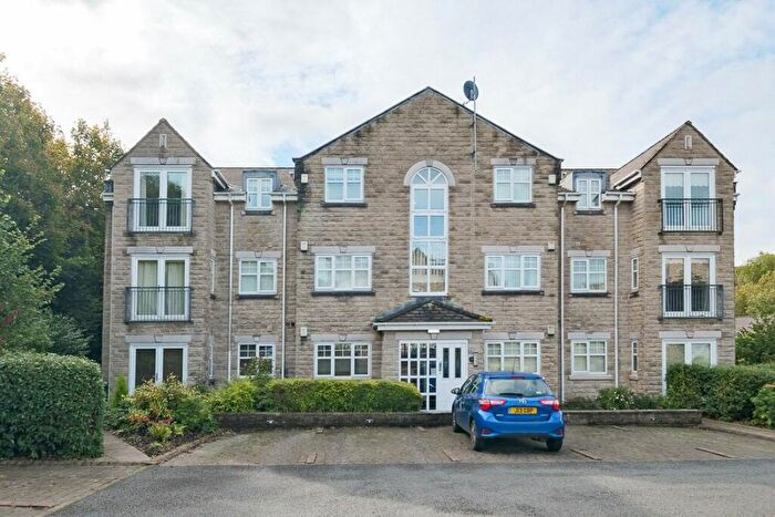 2 Bedroom Apartment For Sale In Grange Park Way, Haslingden, Rossendale, Lancashire, BB4