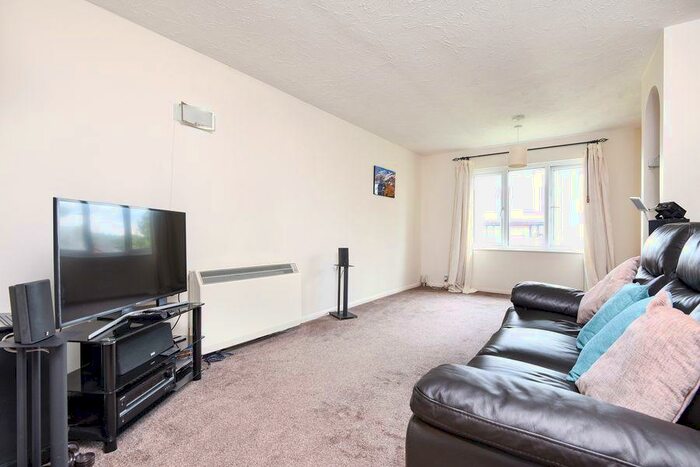 2 Bedroom Apartment To Rent In Escott Place, Ottershaw, KT16