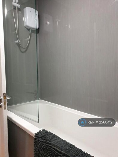 2 Bedroom Flat To Rent In Albert Avenue, Grangemouth, FK3