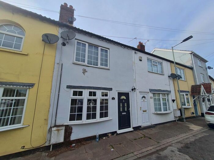 2 Bedroom Cottage To Rent In The Row, Cantley, Doncaster, DN3