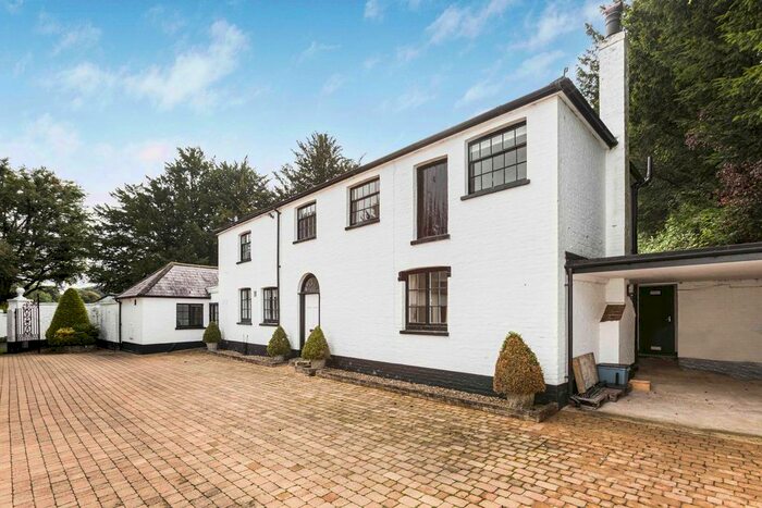 5 Bedroom Detached House To Rent In Dane End, Ware, SG12