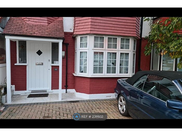 3 Bedroom Terraced House To Rent In Huxley Gardens, London, NW10