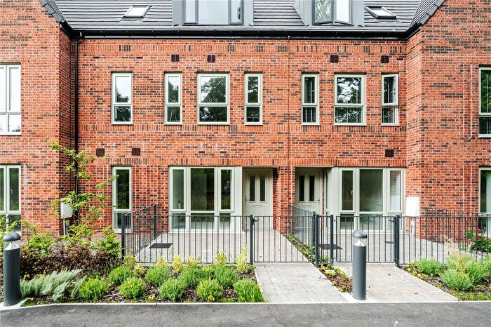 2 Bedroom Flat For Sale In Apartment, Emmeline Court, Northwich Road, Knutsford, WA16