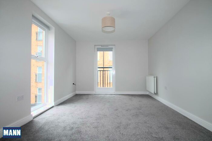 2 Bedroom Apartment To Rent In Esparto Way, South Darenth, Kent, DA4