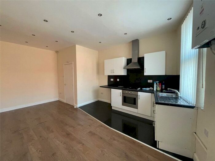 2 Bedroom Apartment To Rent In Herrick Street, Liverpool, Merseyside, L13