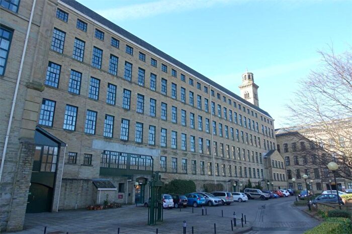 2 Bedroom Apartment To Rent In Victoria Road, Saltaire, Shipley, BD18