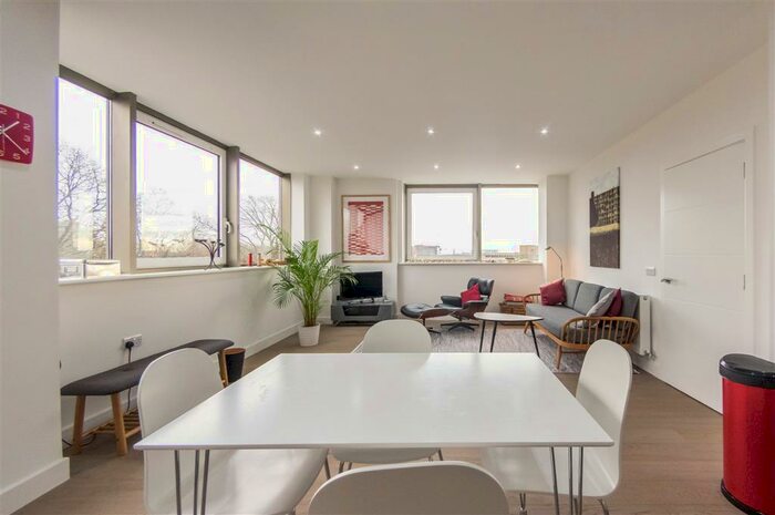 2 Bedroom Apartment To Rent In Hamilton Street, Cardiff, CF11