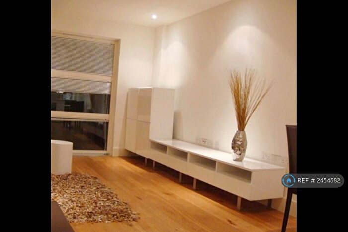 1 Bedroom Flat To Rent In Tiltman Place, London, N7