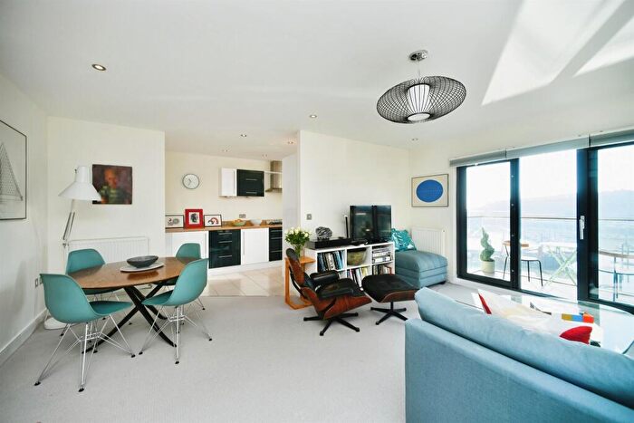 2 Bedroom Apartment For Sale In West Quay, Newhaven, BN9