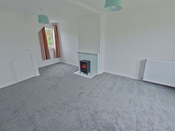 3 Bedroom Semi-Detached House To Rent In Leith Walk, Wick, KW1