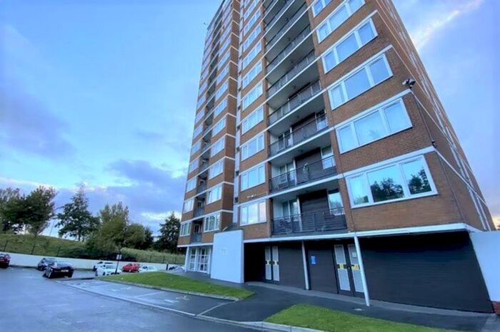 2 Bedroom Apartment To Rent In View, L5