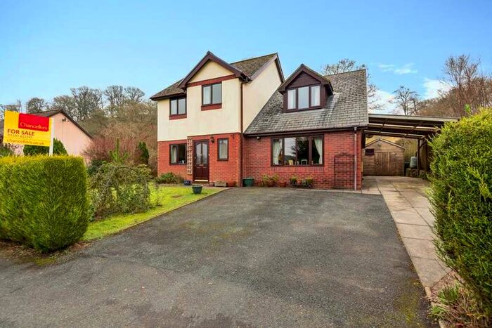 4 Bedroom Detached House For Sale In Gorse Farm, Llandrindod Wells, LD1