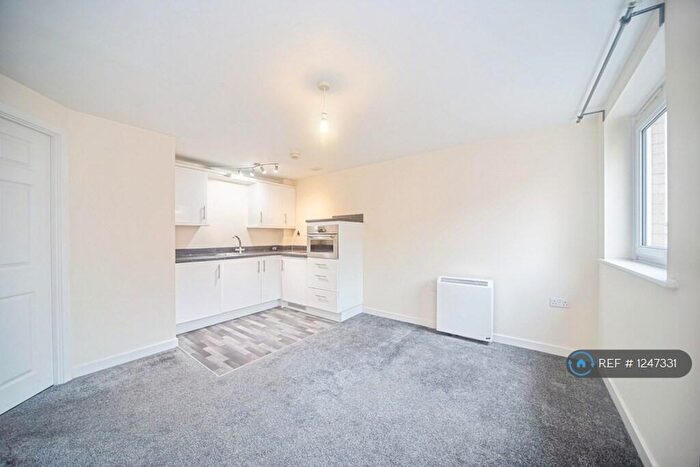 1 Bedroom Flat To Rent In Anglesea Terrace, Southampton, SO14