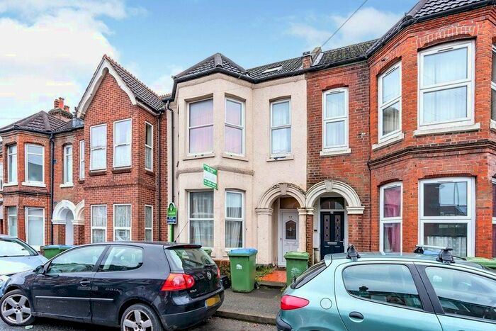 7 Bedroom Detached House To Rent In Rigby Road, Southampton, Hampshire, SO17