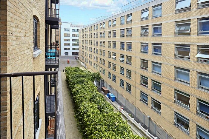 1 Bedroom Flat To Rent In Caraway Apartments, 2 Cayenne Court, London SE1