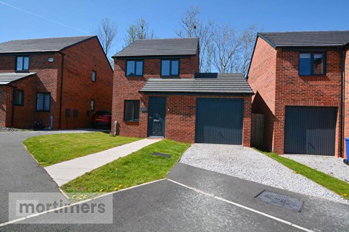 3 Bedroom Detached House For Sale In Woodview Drive, Accrington, Lancashire, BB5