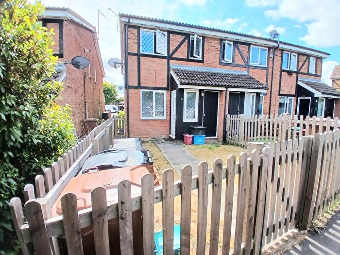 1 Bedroom House To Rent In Shearwater Close, Stevenage, SG2