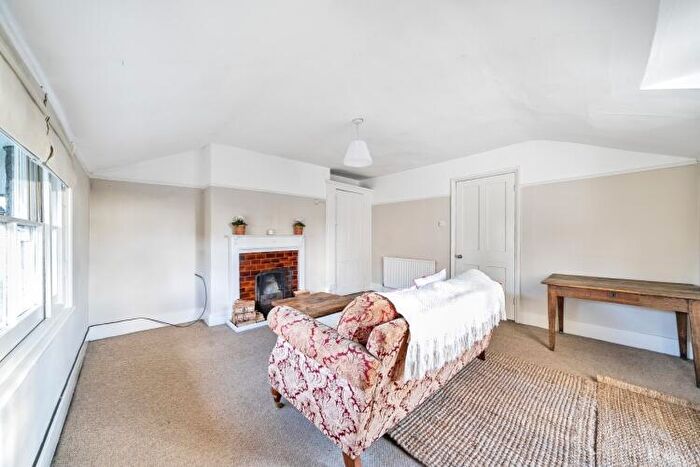 2 Bedroom Flat To Rent In Blackheath Grove Blackheath, SE3