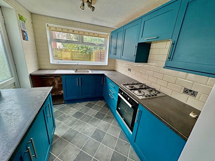 2 Bedroom Terraced House To Rent In Western Villas, Franklin Street, HU9